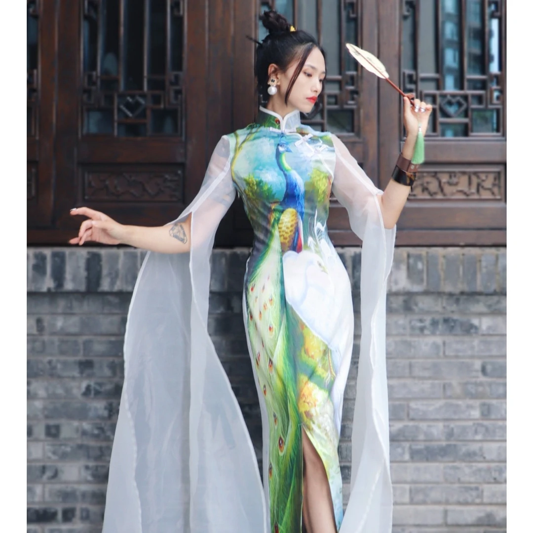 锦秀儿原创吉祥如意孔雀印花欧根纱水袖修身民族风旗袍走秀连衣裙