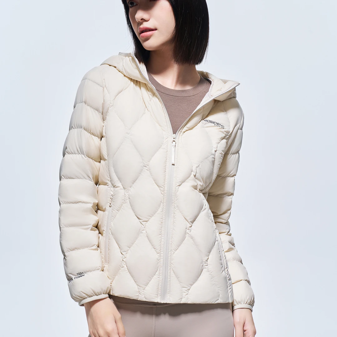 波司登鹅绒连帽轻薄羽24年秋季女款连帽轻薄羽保暖羽绒服1028