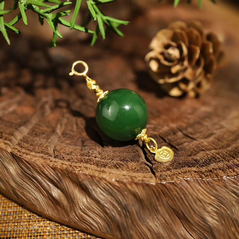 【一笙珠宝】天然和田玉碧玉菠菜绿圆珠吊坠18k金镶嵌浑厚端庄款