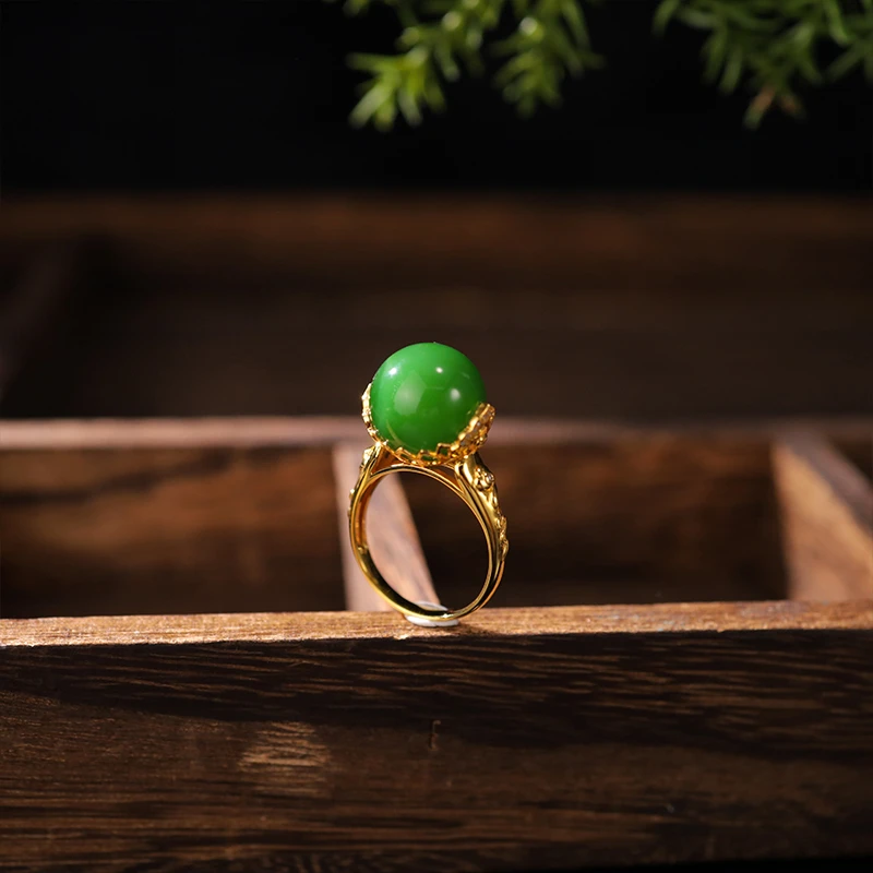 【一笙珠宝】天然和田玉碧玉俄7辣绿圆珠戒指18k金镶嵌裸石约12mm