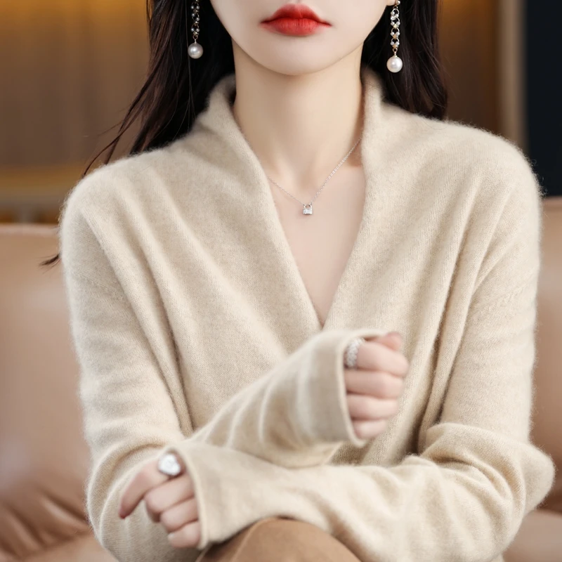 秋冬新款针织羊毛交叉V领打底今年流行的洋气毛衣显瘦打底羊毛衫