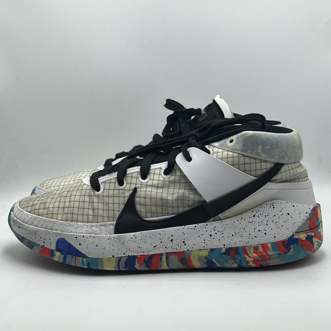 KD13主场白/44.5码/90新/公价1800/无盒篮球鞋