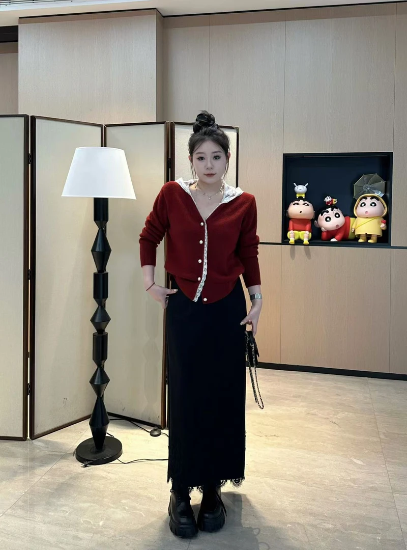 琪琪怪怪大码女装【圣诞情节】蕾丝连帽拼接针织厚款上衣T15992QTQ