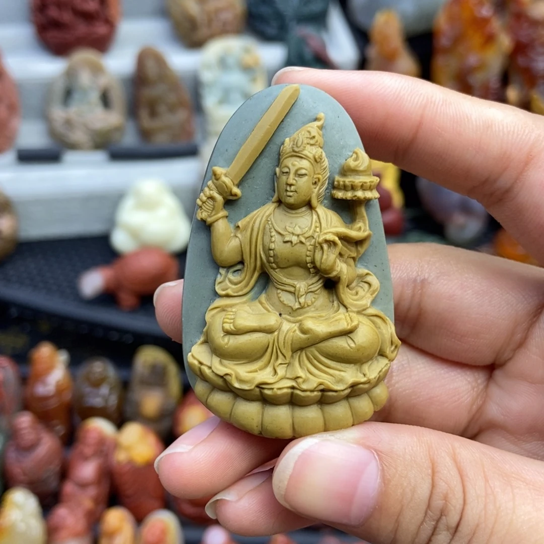 定制石英质玉挂件未镶嵌?****涂