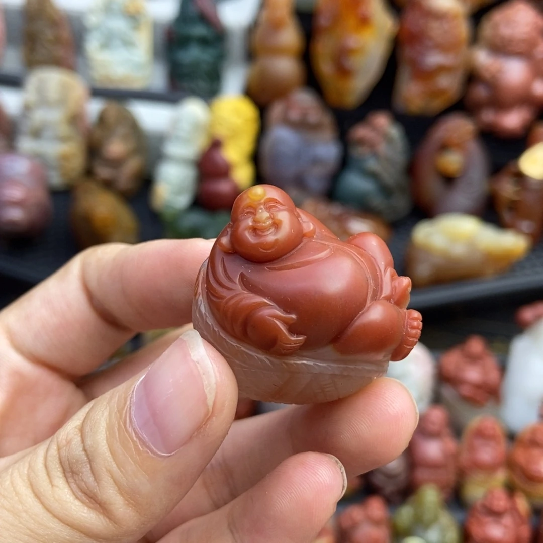 定制石英质玉挂件未镶嵌