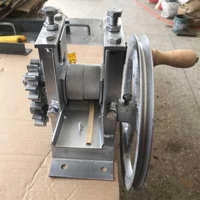 手动竹片加工分层机开片手摇破篾机分层竹片小型蔑竹开器竹条篾片