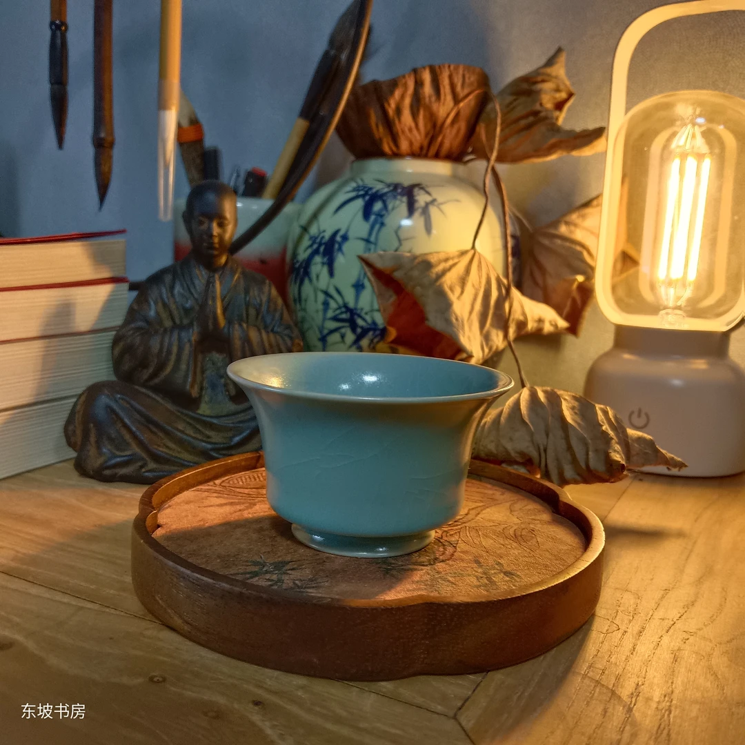 东坡撇足马蹄杯【轼字款】纯手天青仿古80cc