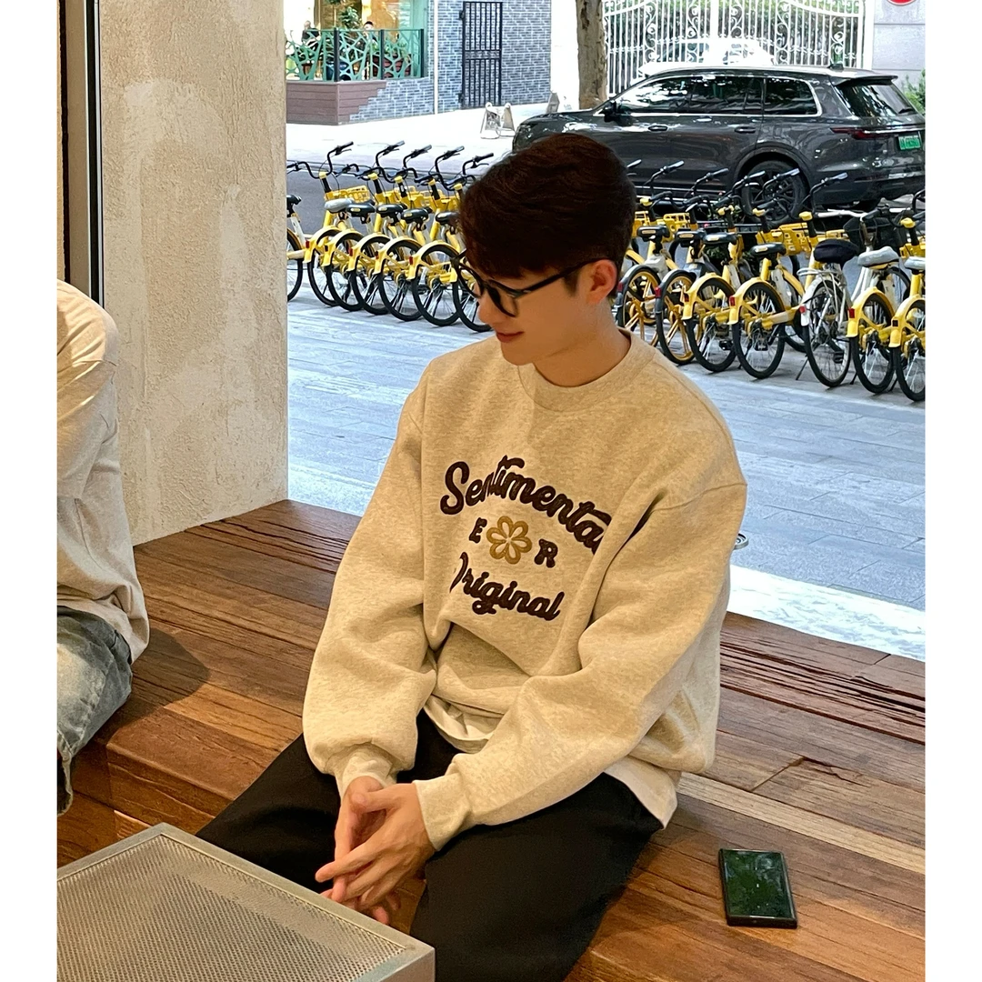 [秋装]韩国男装 460g小花圆领针织卫衣全棉绣花宽松阔版套头外套