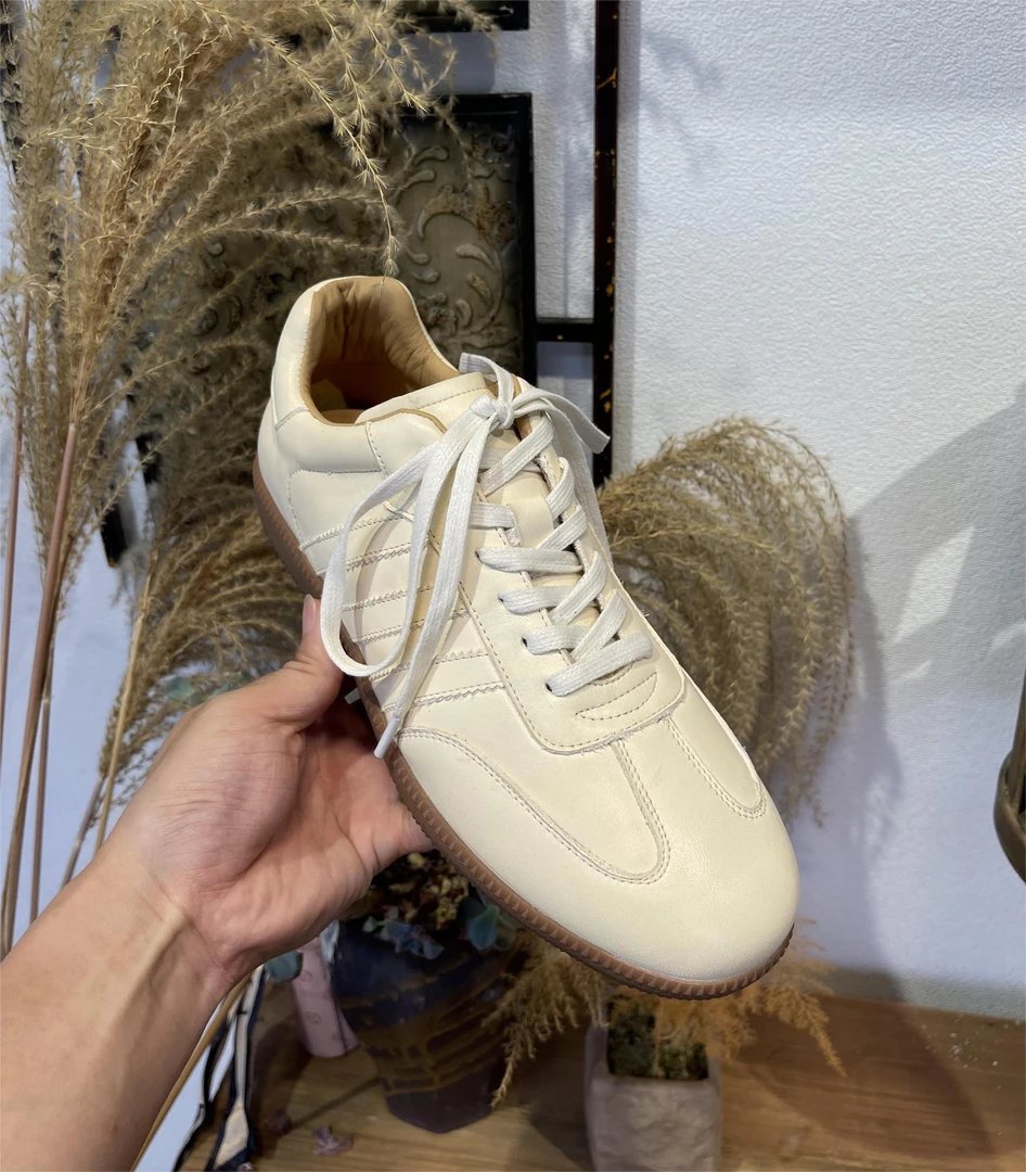 德训鞋休闲风透气春季时尚休闲鞋小白鞋百搭阿甘鞋平底复古板鞋