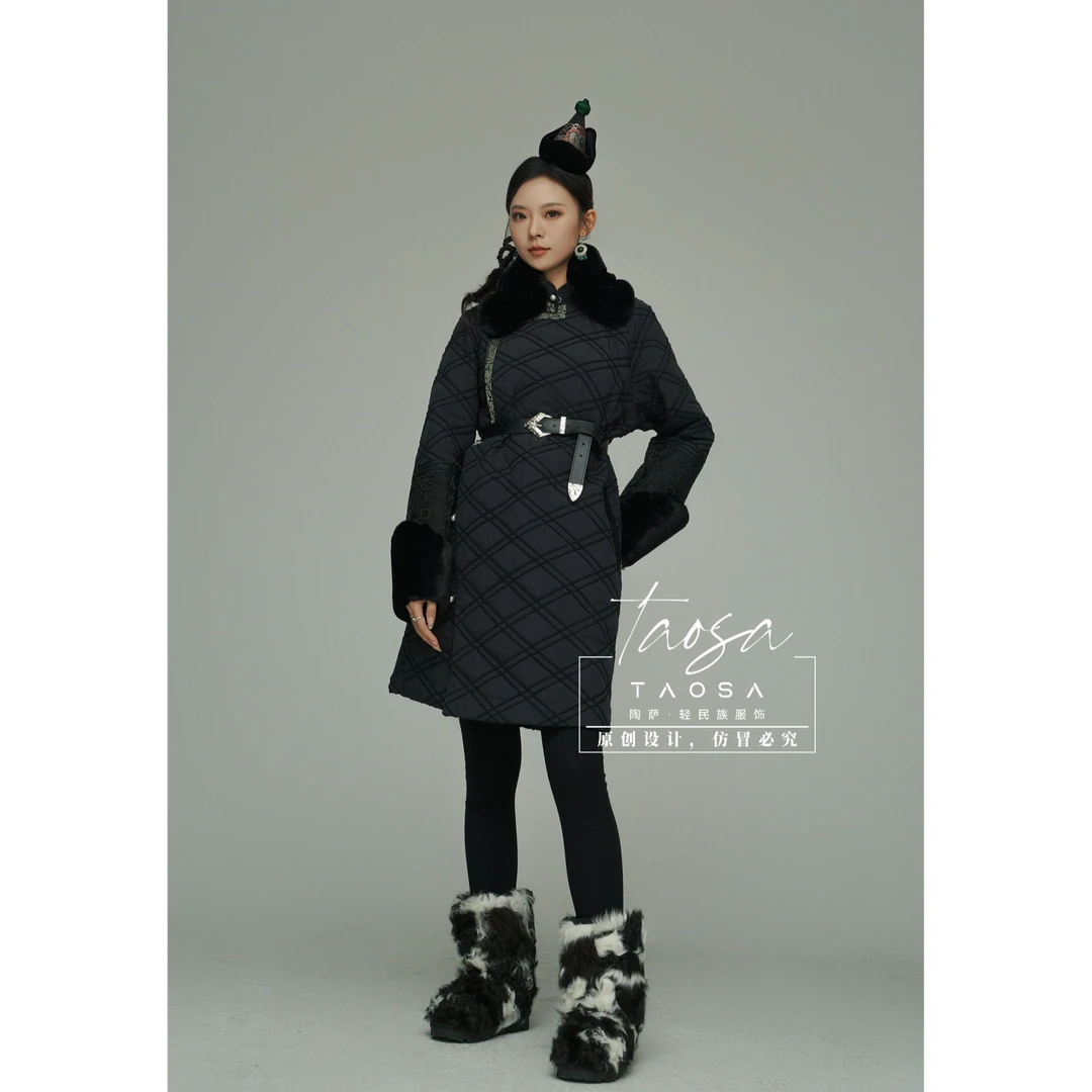 【陶萨】D007 冬日菱格拼接锦缎棉服 陶萨原创民族服饰