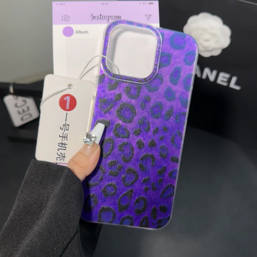 紫色毛绒豹纹适用苹果16手机壳华为iPhone15/14小米oppo/vivo