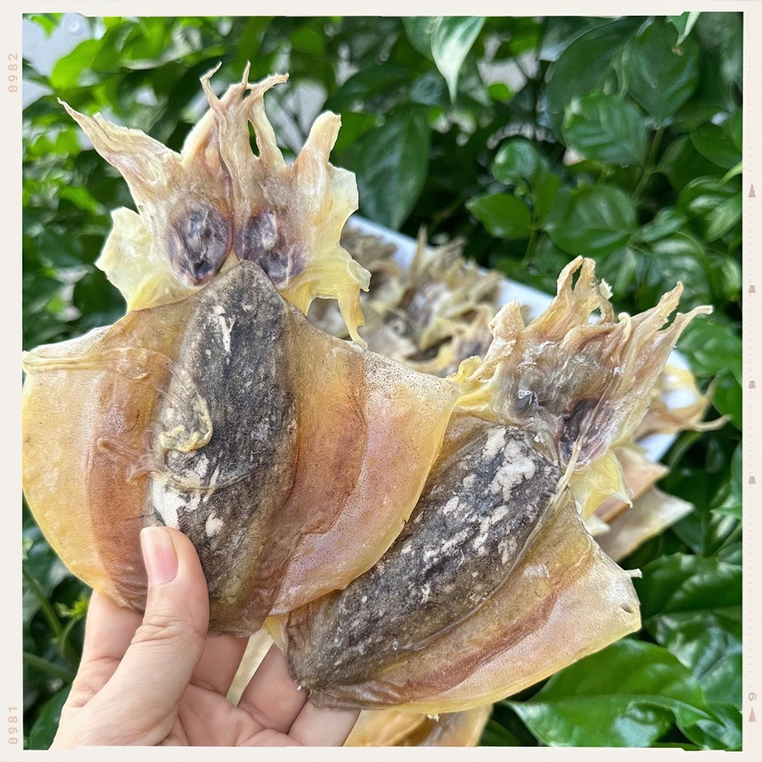 湛江淡晒本港墨鱼干淡晒小目鱼干煲汤煮粥（15个左右）250g包邮