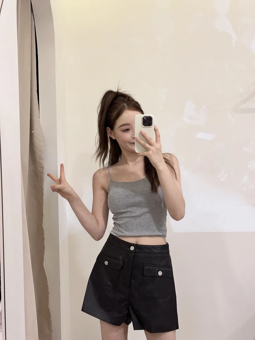 【Shuang➕】后露背细带背心