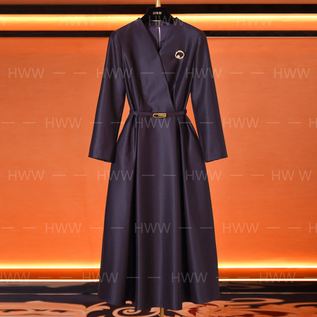 轻奢设计师女装连衣裙优雅气质修身时尚收腰连衣裙DHZFF404371