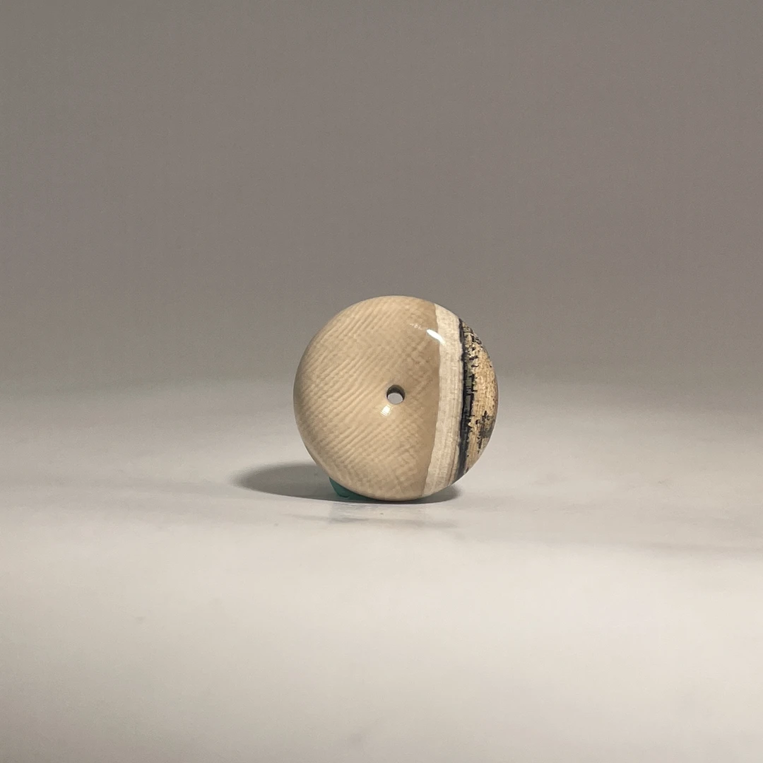 猛犸牙蓝眼平安扣26*12mm假一罚四W3197