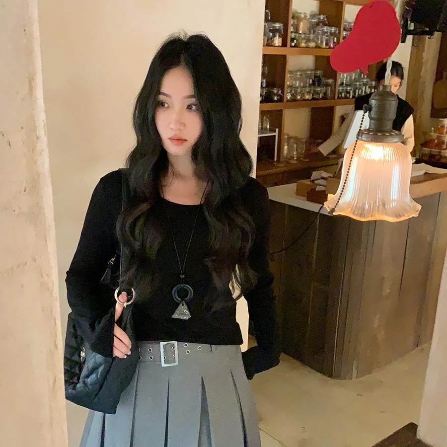 任小艺【10月11日新品】圆领长袖打底气质衫亲肤舒适上衣秋