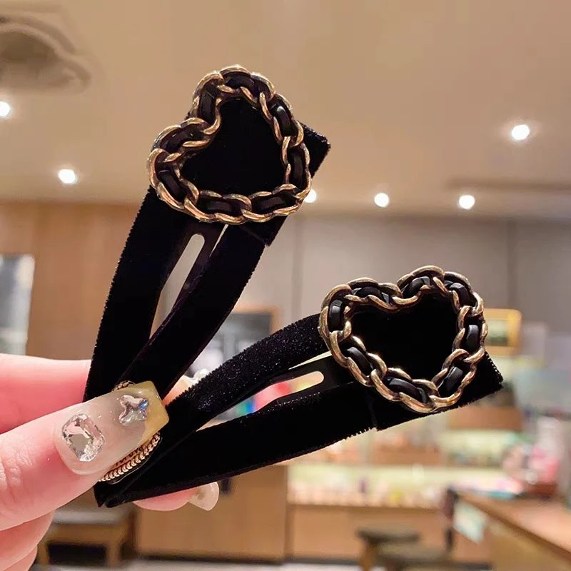 侧边黑色丝绒发夹高级感鸭嘴夹子刘海头饰女秋冬2023新款高端边