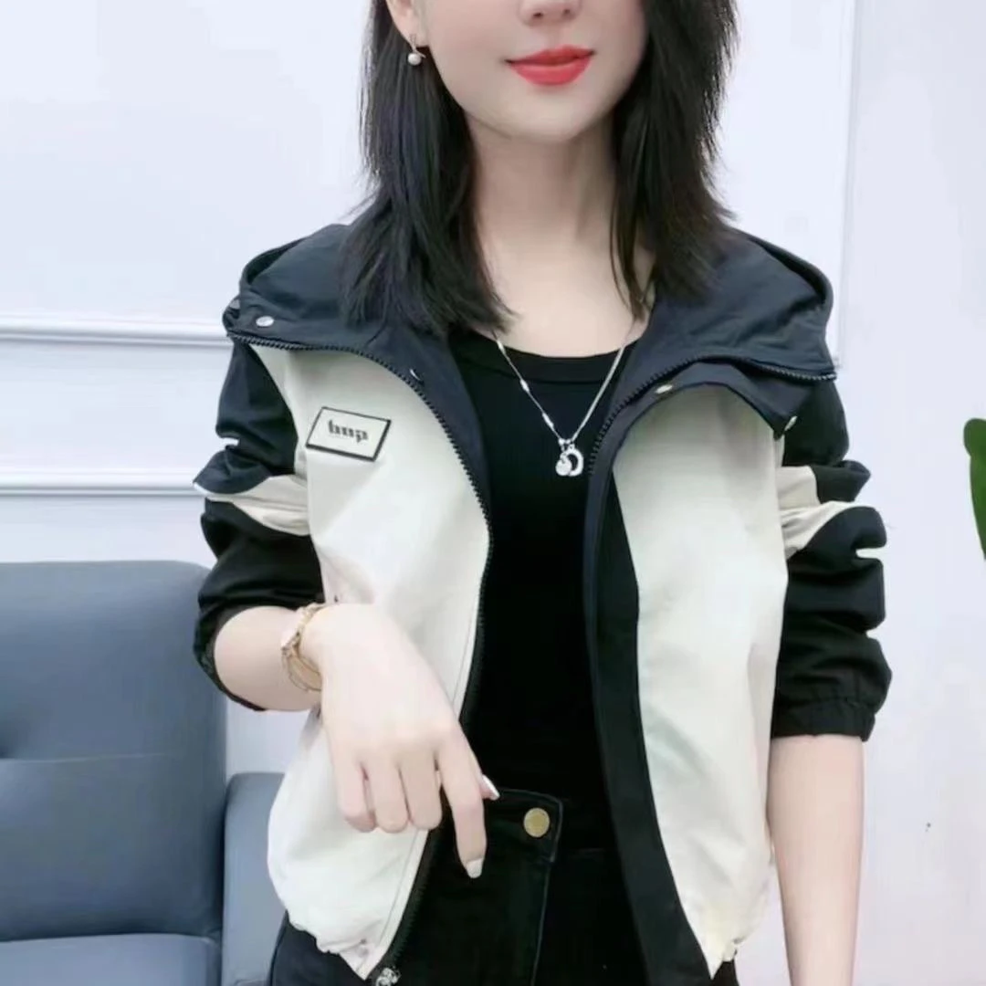 【有里布】短款春秋新款小个子休闲高级感夹克女连帽冲锋衣外套