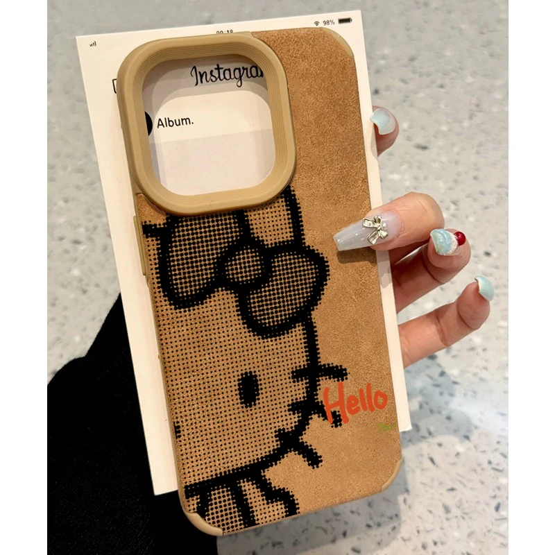 半脸凯蒂大孔翻毛皮贴皮适用苹果16promax手机壳iPhone15小众14