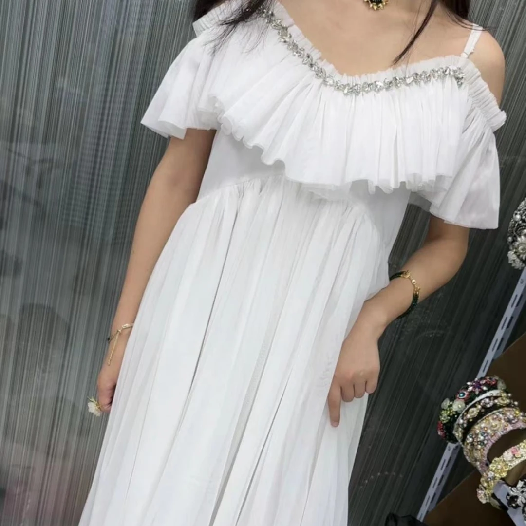 CHARM家白色气质设计感显瘦连衣裙