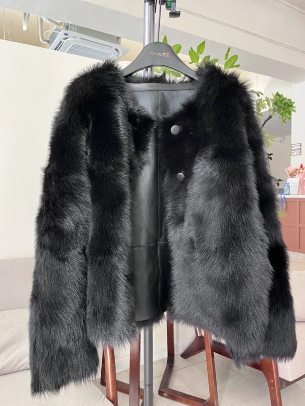 圆领四粒扣直毛显瘦托卡托斯卡纳皮草外套