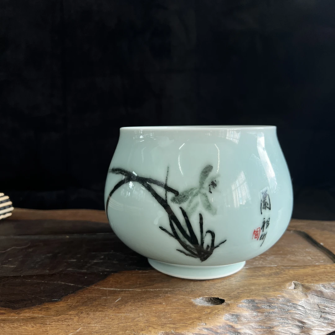良工手工手绘画意青钵（兰花）