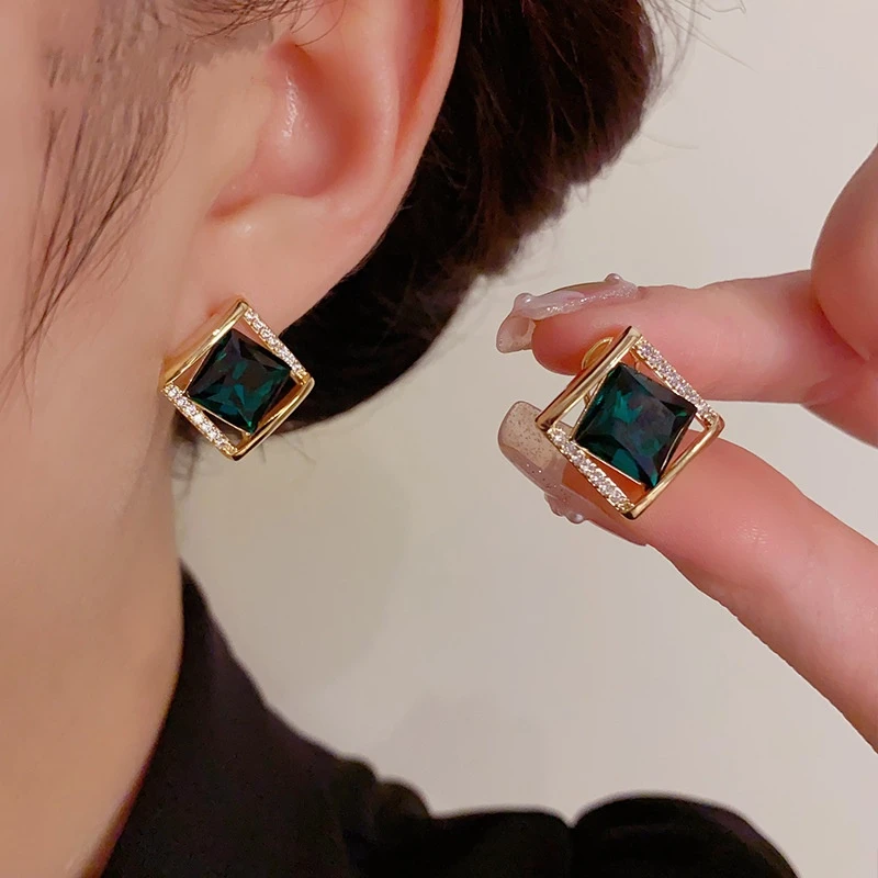 铜合金耳饰 时尚气质蓝色菱形耳钉s925银针高级精致小众设计耳环