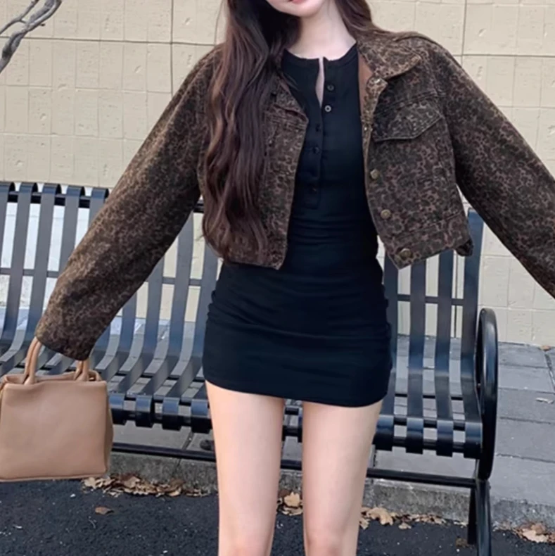 【北北】2024年秋冬复古豹纹翻领短款外套女别致上衣小个子牛仔衫