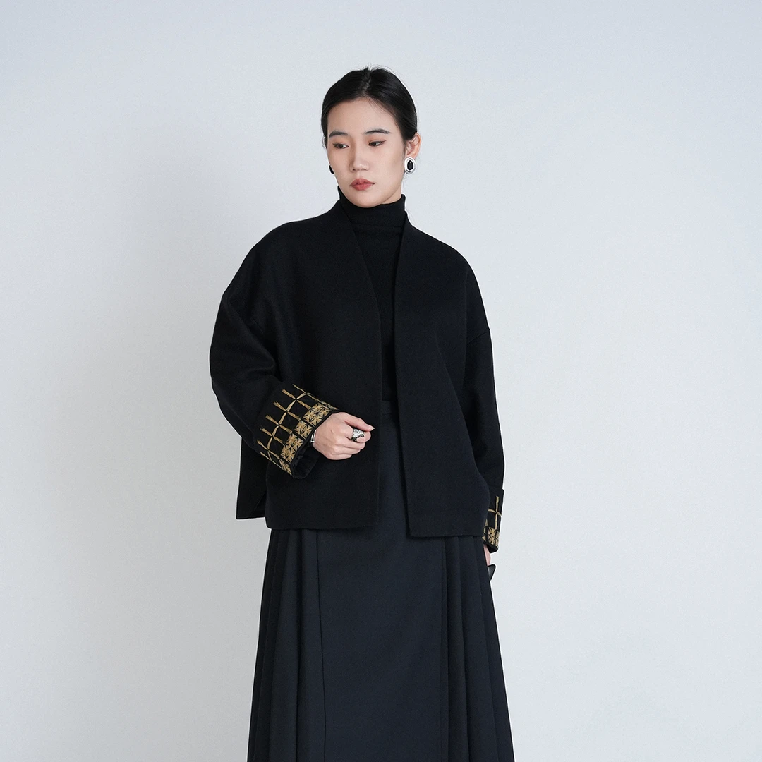浒城古娘中式100绵羊毛黑色百搭气质女高端通勤星渊外套GDD71558