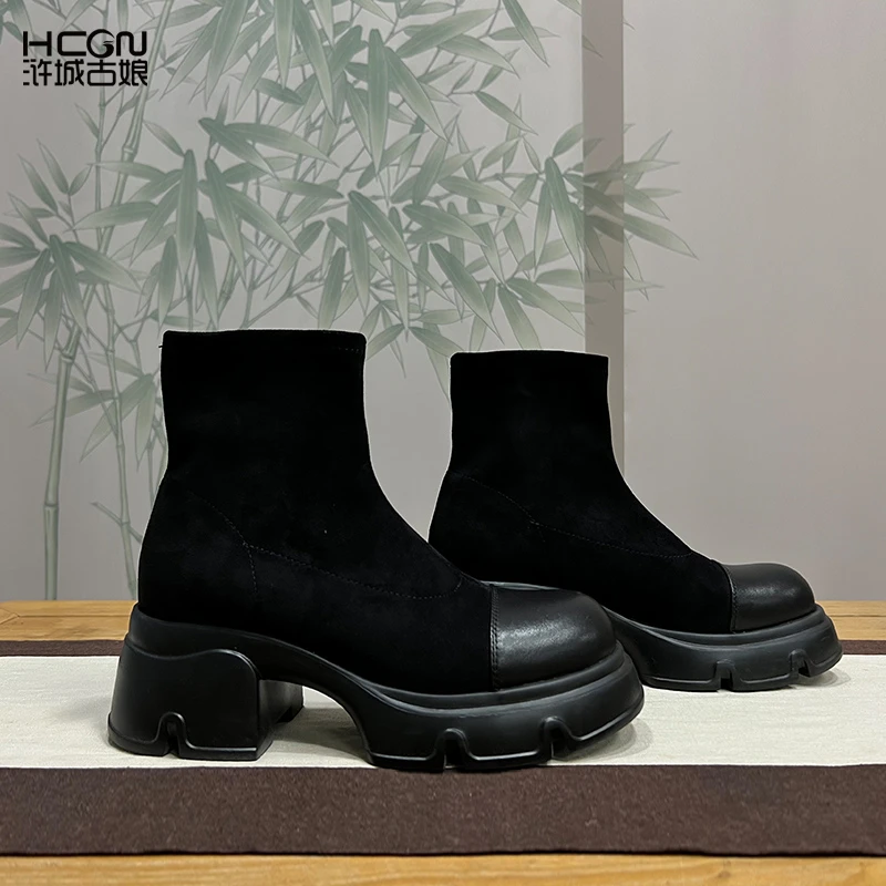 秋冬百搭时尚休闲黑色圆头显瘦厚底粗跟秋季英伦短靴-YF1006-01