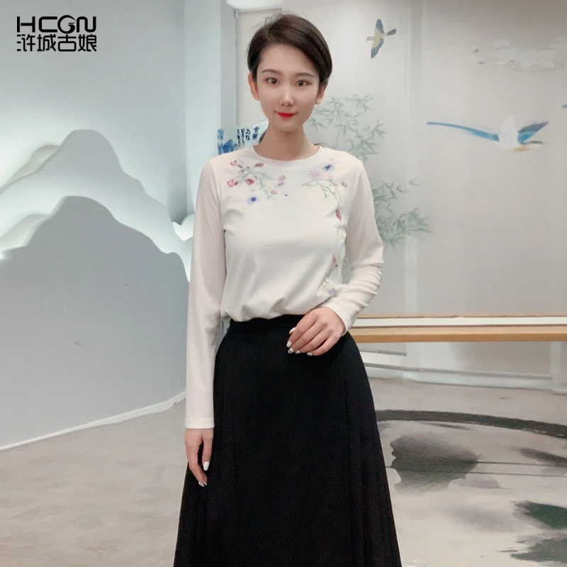 绵羊毛中式国风精致刺绣百搭长袖圆领打底女花团锦簇上衣DMT18935