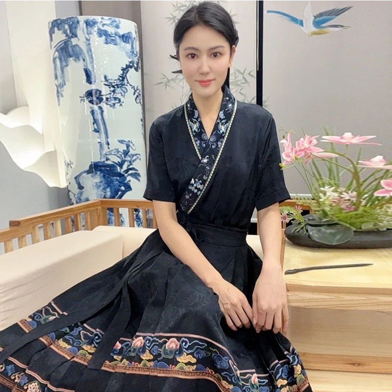 中国风精致印花刺绣原创设计宽松系带百搭福音短袖衬衫BCL181089