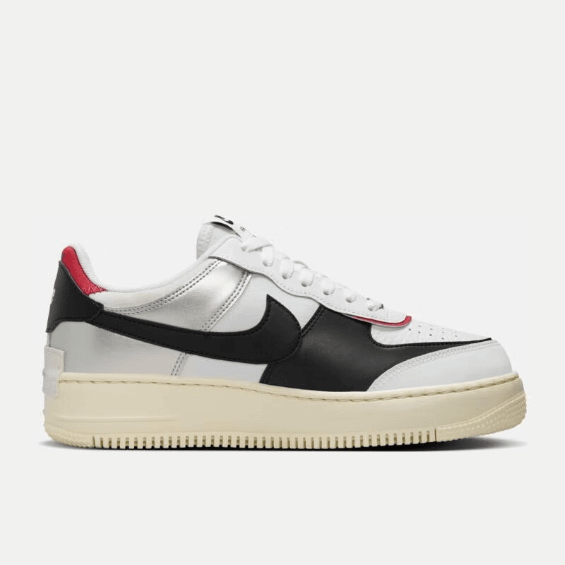 NIKE/耐克NIEK/Air Force 1 女款AF1 黑小麦低帮板鞋 FN6335-100