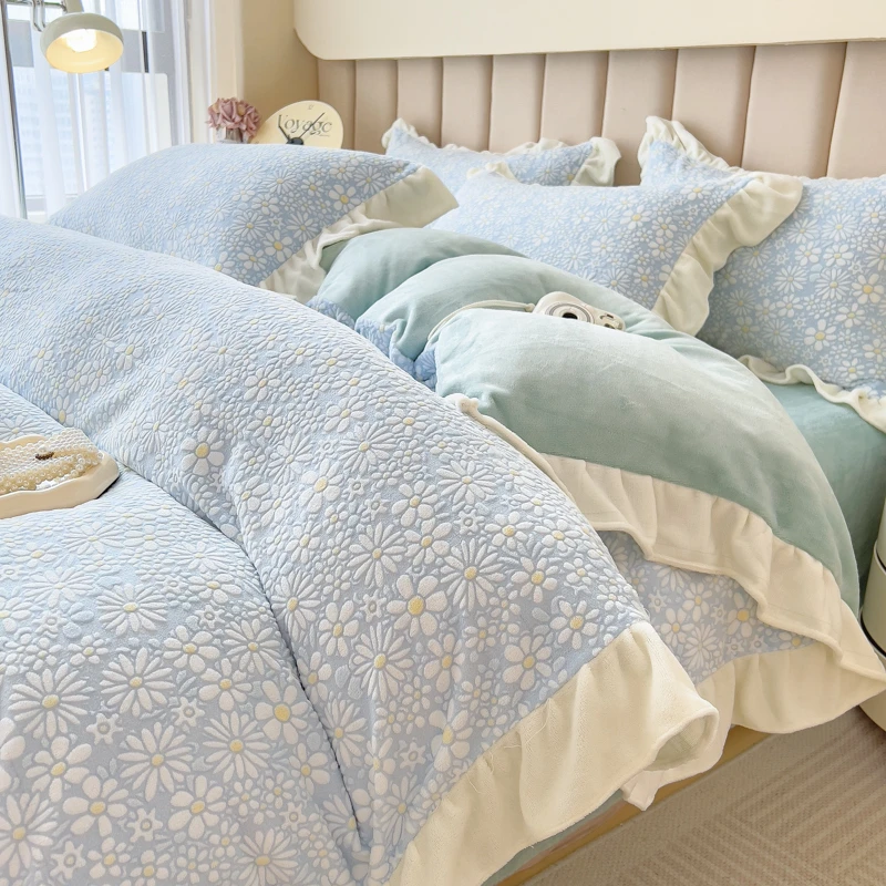 冬季新款花边立体剪花牛奶绒被罩四件套公主风双面绒保暖被套床单