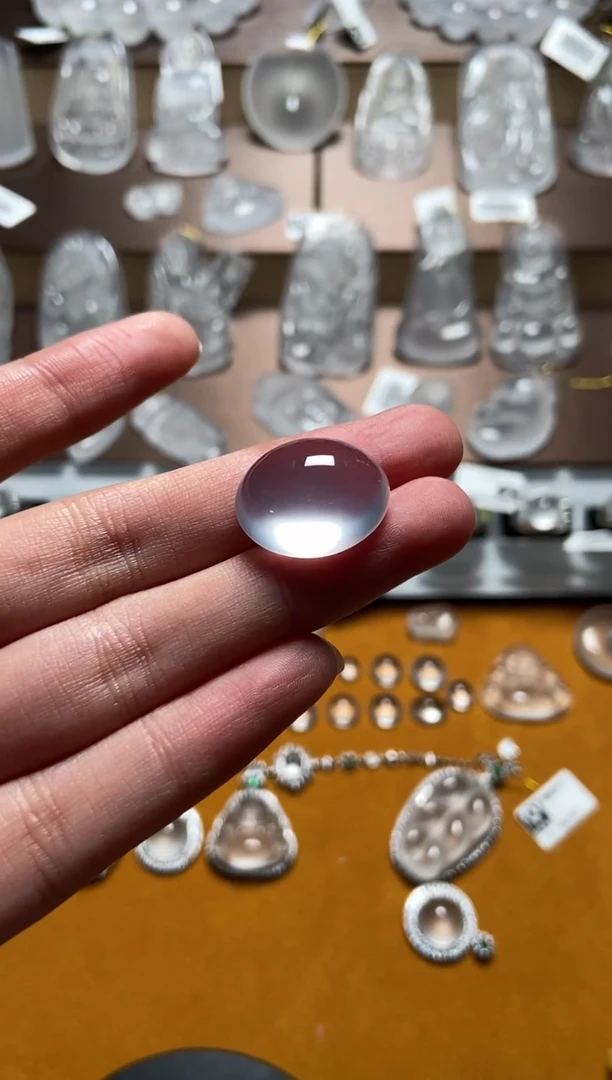 【闪购商品】石英质玉蛋面未镶嵌333