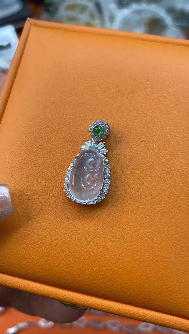 【闪购商品】石英质玉吊坠银S925镶嵌如意