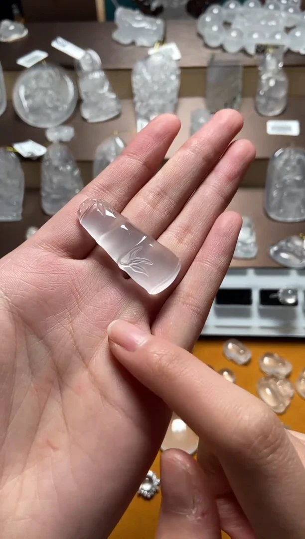 【闪购商品】石英质玉竹节未镶嵌007