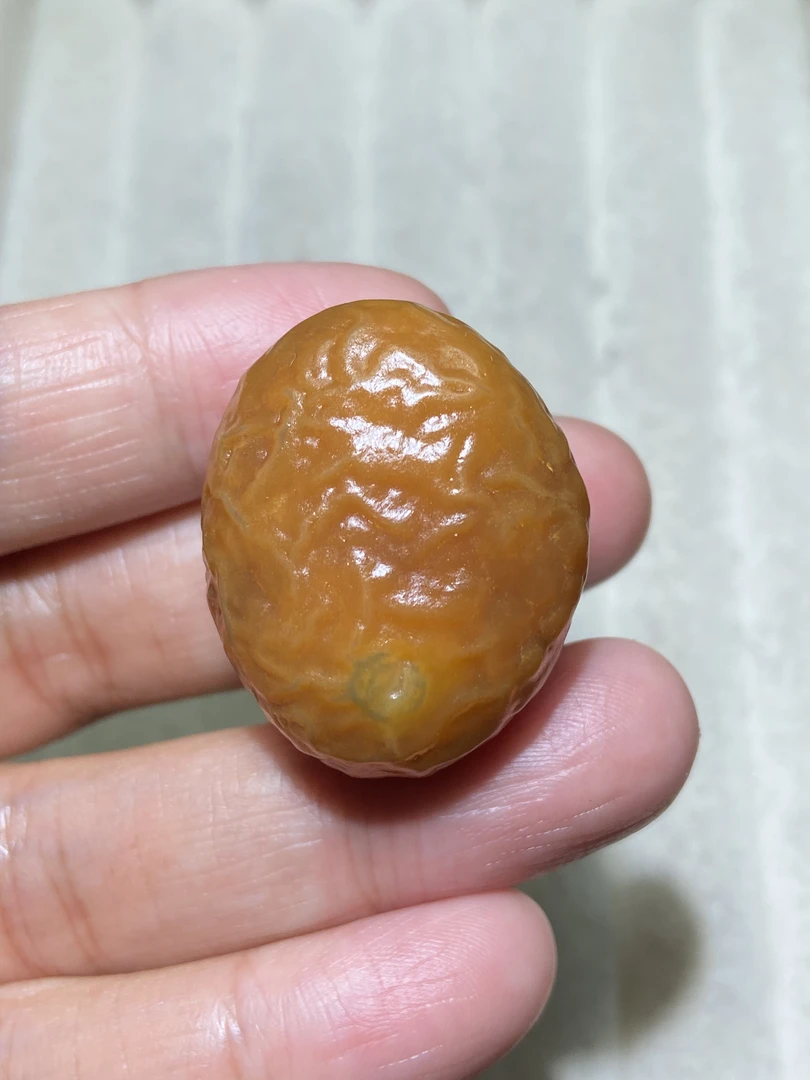 外蒙血脉手把件