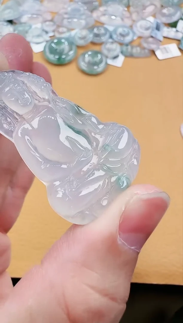 【闪购商品】翡翠颈饰未镶嵌翡翠