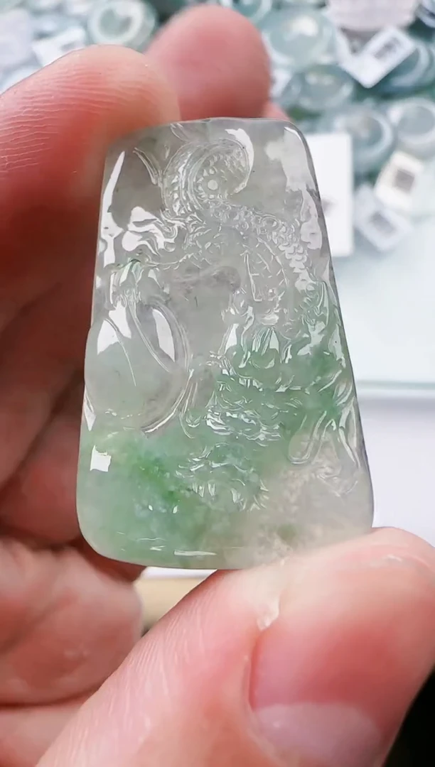 【闪购商品】翡翠颈饰未镶嵌翡翠