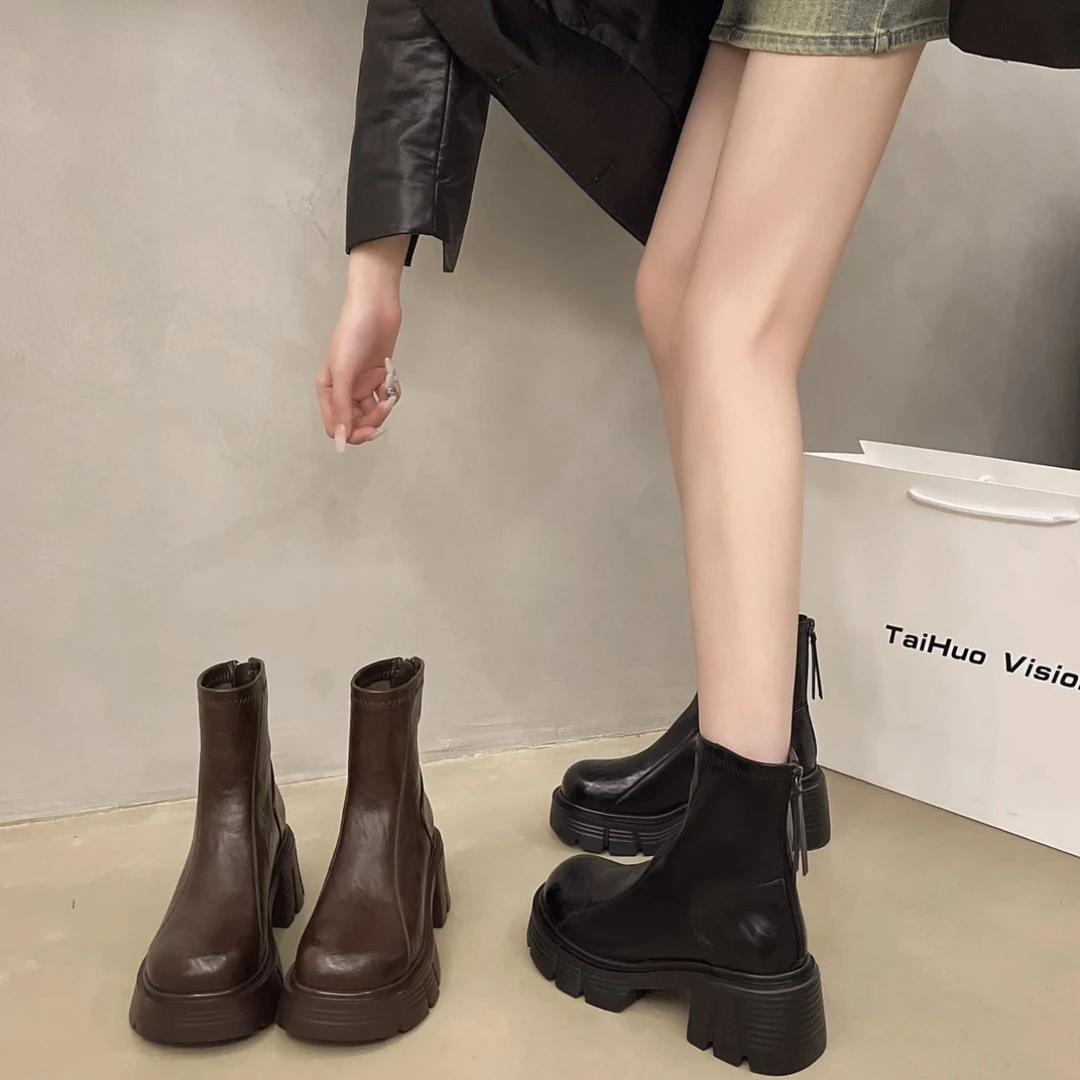 【朵苮品牌】厚底短靴女2024年新款时尚复古风马丁靴防滑短筒靴3587