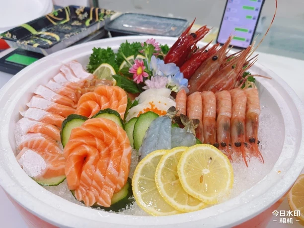 【需要做成拼盘】泡沫盒一个