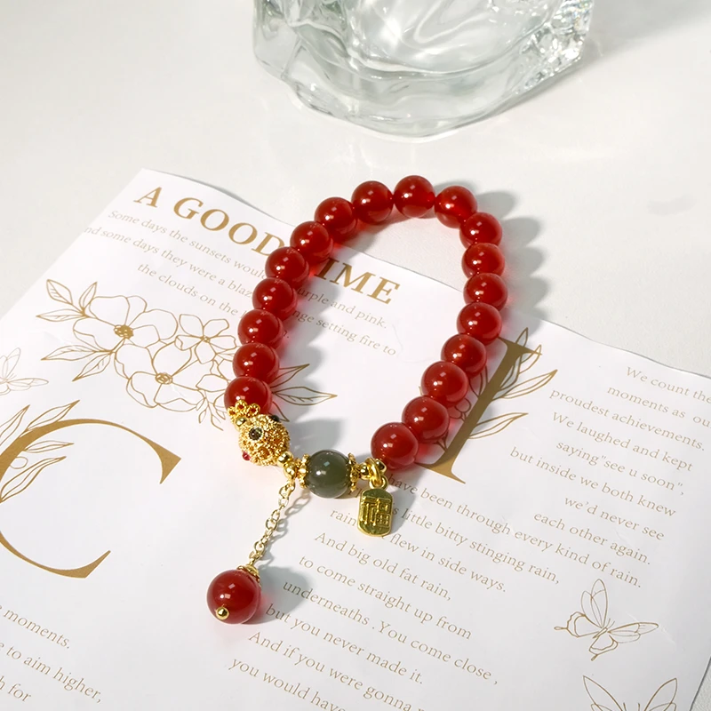 红玛瑙镂空球路路通天然手串