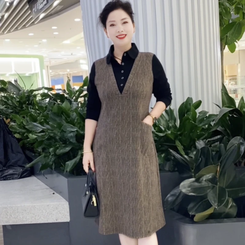 2024秋季时尚气质显瘦翻领连衣裙拼接假两件修身百搭中长款连衣裙
