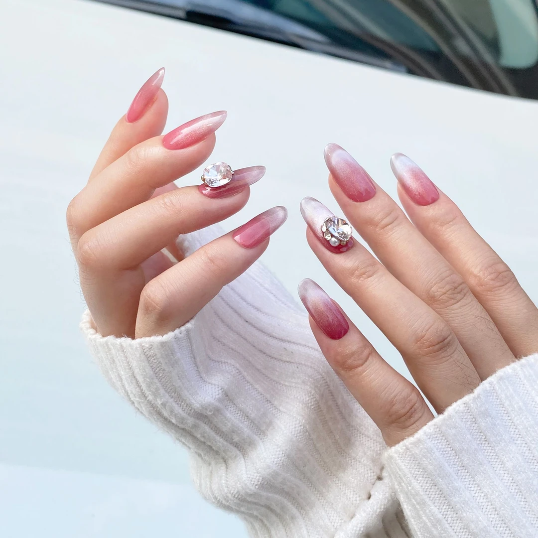 普瑞缇安克拉法式猫眼细闪红裸粉色显白气质温柔过年款手工穿戴甲