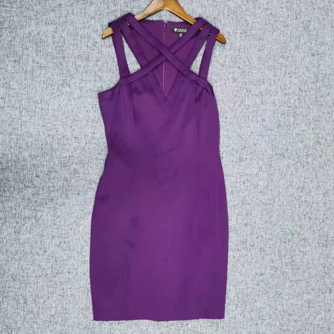 「MM」  纯色露背连衣裙