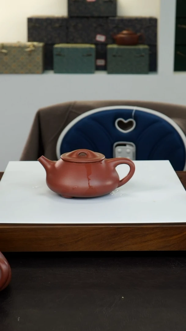 【闪购商品】底槽青茶壶吴君峰满瓢