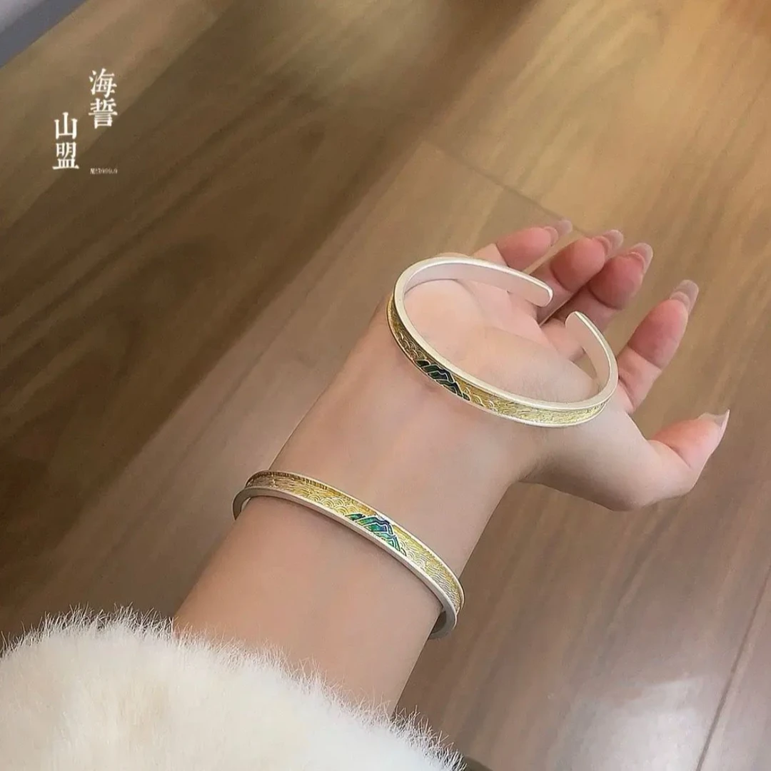 足银银制品 海誓山盟开口镯百搭时尚气质女