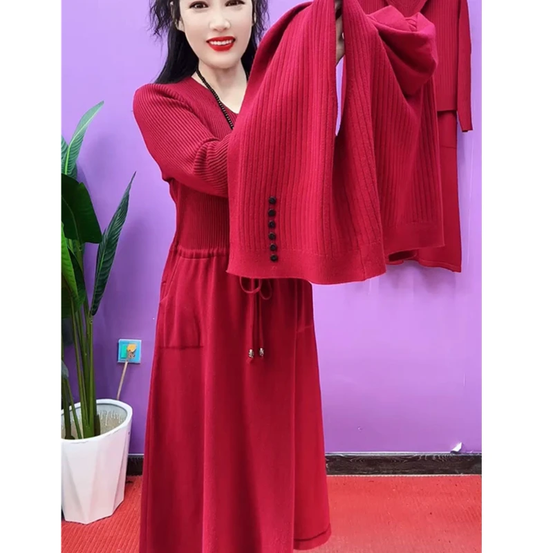 婚礼秋装妈妈洋气时尚显瘦针织马甲连衣裙两件套中年女毛衣裙套装