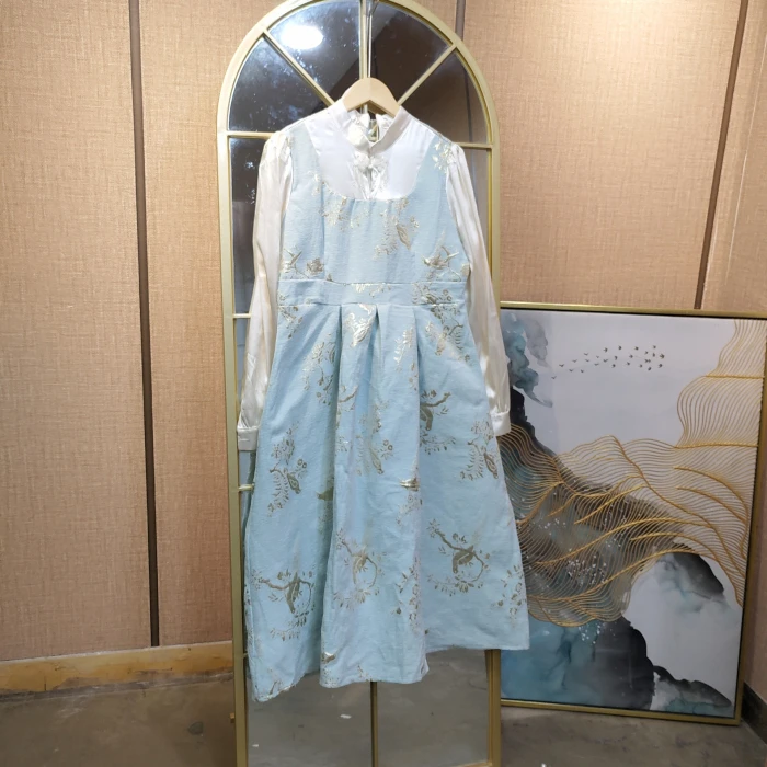 BF710孕妇蓝色连衣裙100-130